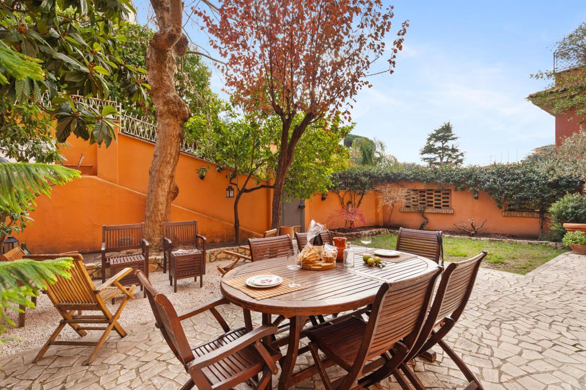 Beautiful Charming Garden Near St Peter Apartamento